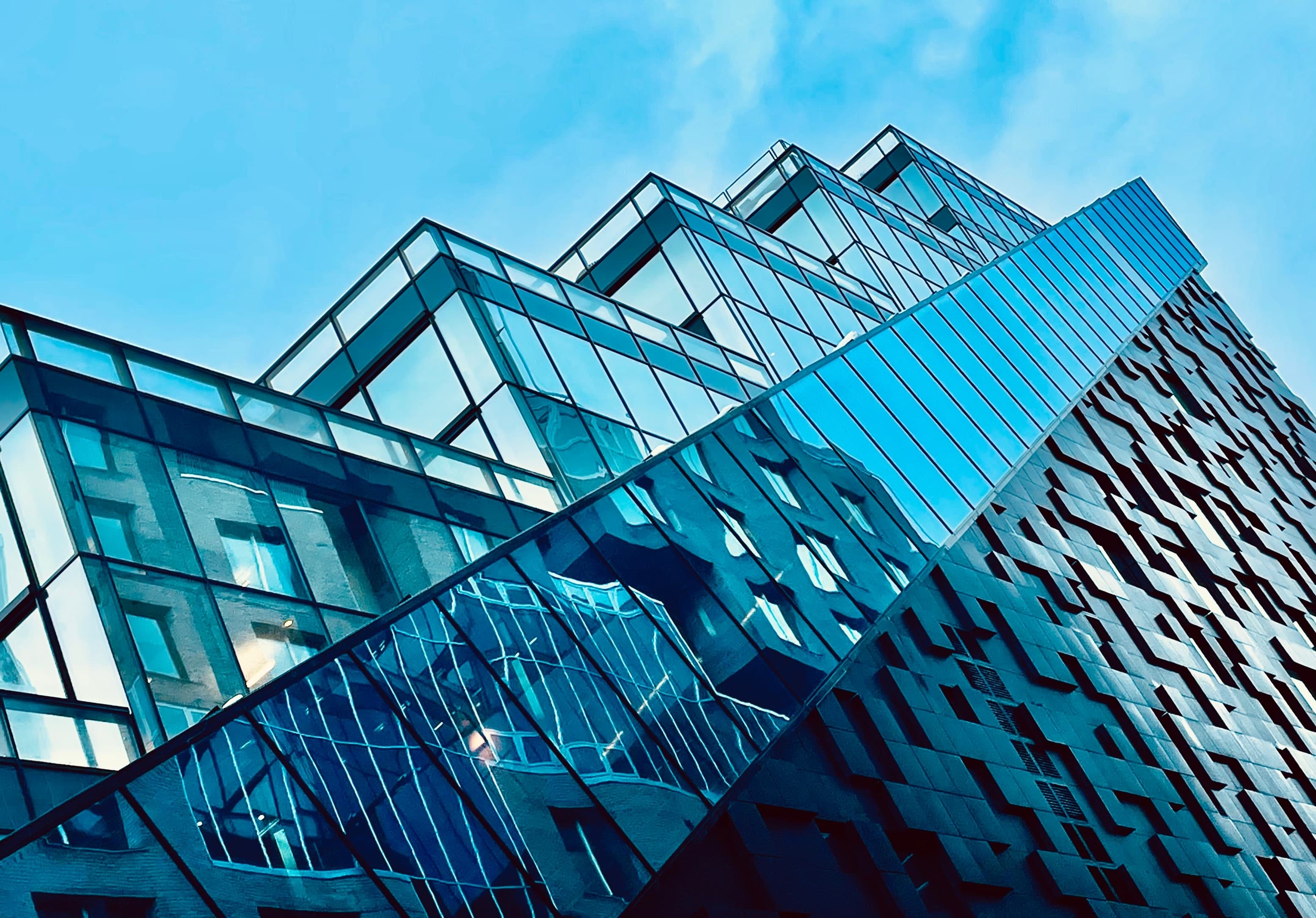 One NOC grew 70%. Another lost 17%. What separates the winners from the rest?